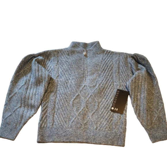 1 Broadway 38 Sweater - Picture 1 of 3